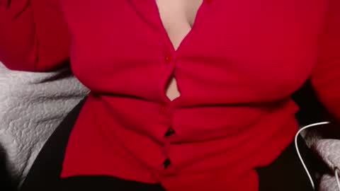 Kai online show from November 2025 07:02:02 PM