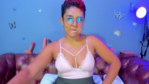 kaira_mosse_ online show from April 2026 11:36:01 AM