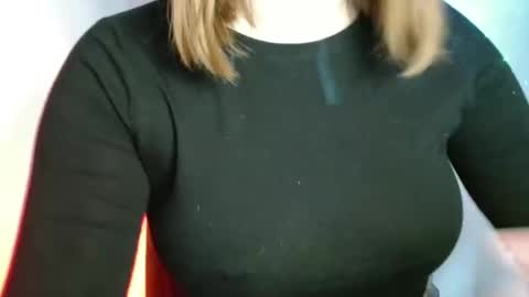 Kaitlin online show from April 2026 10:05:01 AM