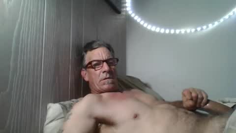 kalifornia91666 online show from November 2025 11:45:01 AM