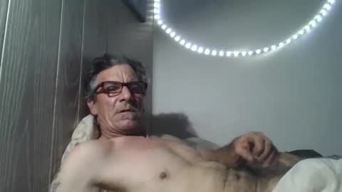 kalifornia91666 online show from February 2026 10:38:02 PM