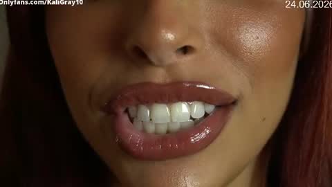 kaligray10 online show from June 2026 05:23:01 PM