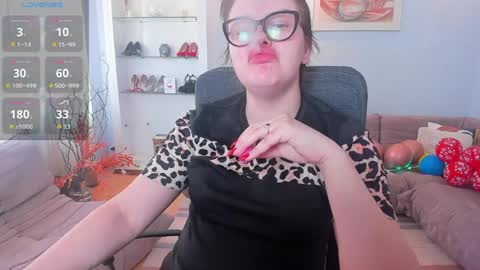 Camila online show from April 2026 04:43:02 AM