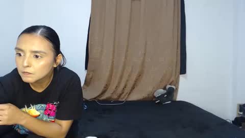 kammy   y   camila online show from April 2026 12:35:02 AM