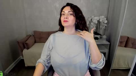 Snapshot of kandy_balls chatting on December 2025 10:27:02 PM kandy_balls online show from December 2025 10:27:02 PM