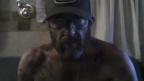 Tucker online show from October 2025 08:23:02 AM