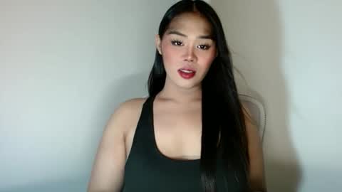 Snapshot of kaori_mizuki chatting on June 2026 06:19:01 PM hi im your lovely kaori online show from June 2026 06:19:01 PM