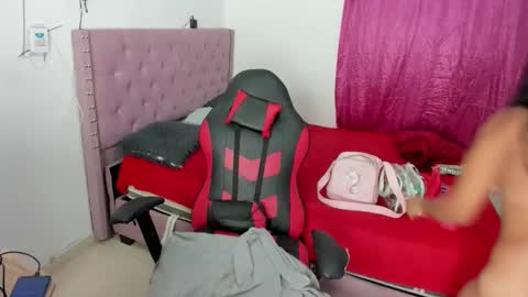 Snapshot of karen_josy chatting on January 2026 07:50:02 PM karen_josy online show from January 2026 07:50:02 PM