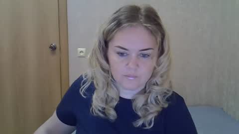 Snapshot of karennelsonx chatting on June 2026 09:57:02 AM karennelsonx online show from June 2026 09:57:02 AM