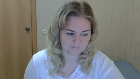 Snapshot of karennelsonx chatting on June 2026 01:50:01 PM karennelsonx online show from June 2026 01:50:01 PM