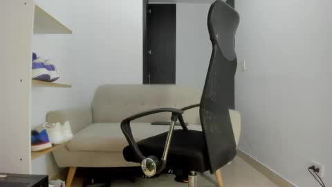 Karim online show from April 2026 12:29:02 PM