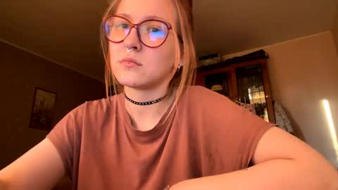 Karina online show from April 2026 01:41:01 PM