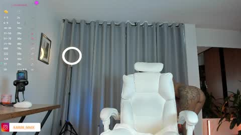 Karin online show from April 2026 08:28:02 PM