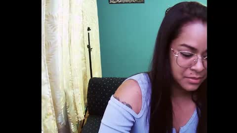 Snapshot of karitotorres chatting on March 2025 05:09:01 AM Karito Nin online show from March 2025 05:09:01 AM