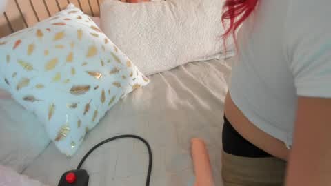 Karla Gonzaless online show from April 2026 10:58:01 AM