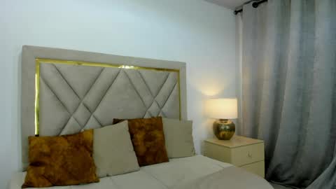 Snapshot of karla_queen7 chatting on April 2026 11:16:01 AM karla_queen7 online show from April 2026 11:16:01 AM