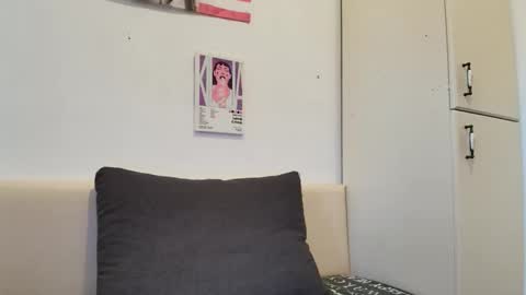 Crystyna online show from September 2025 06:02:02 AM