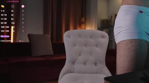 Karlos and Louis online show from February 2026 03:32:01 AM