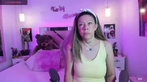 Karly Moonns online show from July 2026 10:10:01 AM