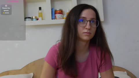 KarolDolly online show from April 2026 02:21:01 PM