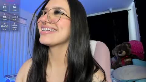 karolina_evans online show from June 2026 02:20:02 PM