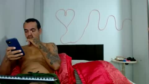 Snapshot of kasaltaradinho chatting on July 2026 07:18:01 PM Tamires e Maicon online show from July 2026 07:18:01 PM