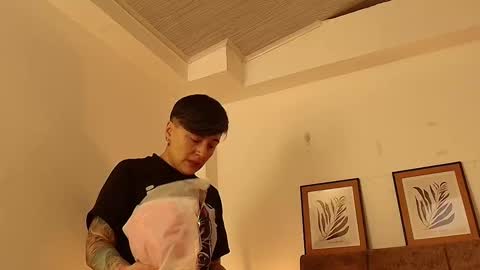 kat paradisse online show from March 2026 11:38:01 AM