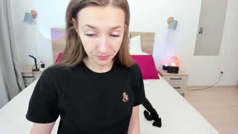 Snapshot of kate_redgar chatting on February 2026 12:54:02 PM kate_redgar online show from February 2026 12:54:02 PM