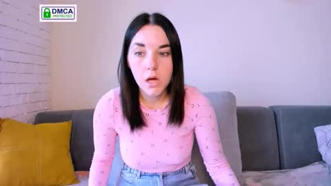 KATE online show from September 2025 04:58:02 AM