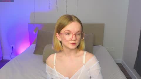 katebunnys online show from April 2026 04:41:01 AM