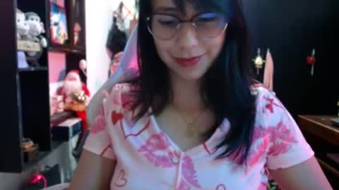 Kateeen18 online show from June 2026 05:20:02 AM