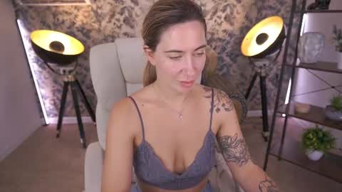 Snapshot of kateshanny chatting on July 2026 05:47:02 AM Kate online show from July 2026 05:47:02 AM