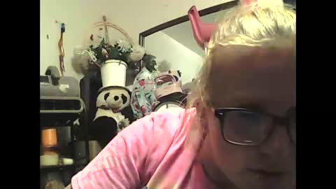 katherinelynn8685 online show from May 2026 12:59:01 AM