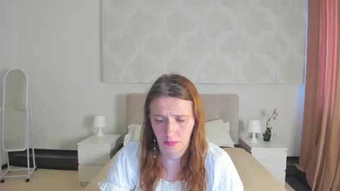 Snapshot of kathrine_meye chatting on June 2026 01:09:01 AM Katy online show from June 2026 01:09:01 AM