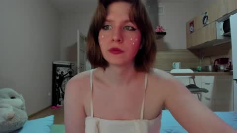 KatieNPZD online show from May 2026 01:29:02 PM