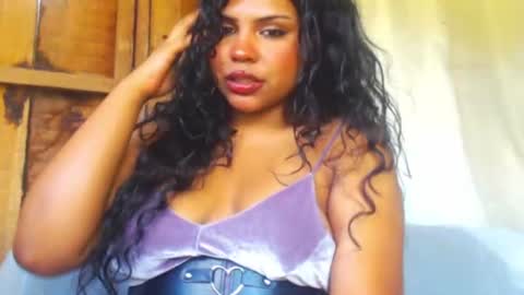 Snapshot of katiuskaxoxo chatting on June 2026 06:34:02 PM Katiuska online show from June 2026 06:34:02 PM