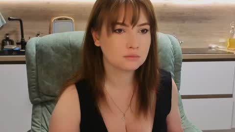 katniss_k online show from May 2026 05:13:02 AM