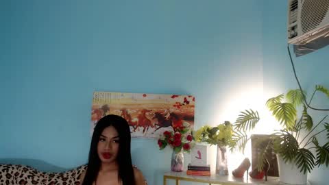 katrinetrixie online show from April 2026 07:18:02 PM