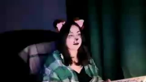 Snapshot of kattyy_summer chatting on June 2026 08:22:02 PM Kattyy Summer online show from June 2026 08:22:02 PM