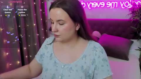 Kate online show from March 2026 08:26:33 AM