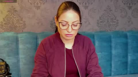 Snapshot of katylinee chatting on March 2026 03:06:01 PM Katyline online show from March 2026 03:06:01 PM