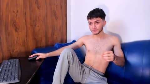 kavencastro online show from June 2026 04:36:02 AM