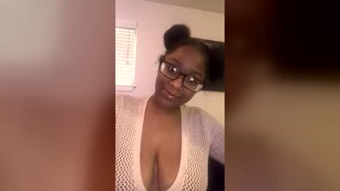 Snapshot of kaywest1030 chatting on July 2026 11:52:02 PM kaywest1030 online show from July 2026 11:52:02 PM
