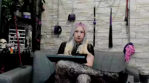 Miss Kazia online show from May 2026 12:48:02 AM