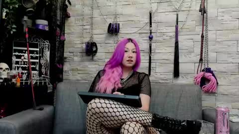 Miss Kazia online show from May 2026 01:45:01 AM
