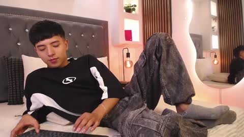 nico online show from April 2026 01:41:01 PM