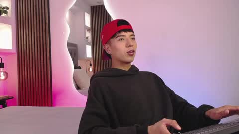 nico online show from April 2026 01:38:01 PM