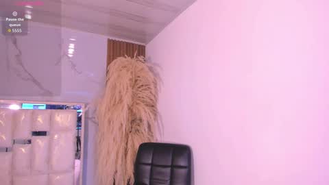 Keila  online show from March 2026 04:27:01 AM