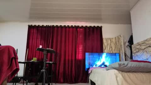 Snapshot of keiler_02 chatting on March 2026 09:43:01 PM keiler online show from March 2026 09:43:01 PM