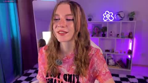 Kelly online show from July 2026 08:01:02 AM